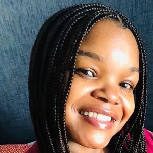 Meet your Posher, Monique